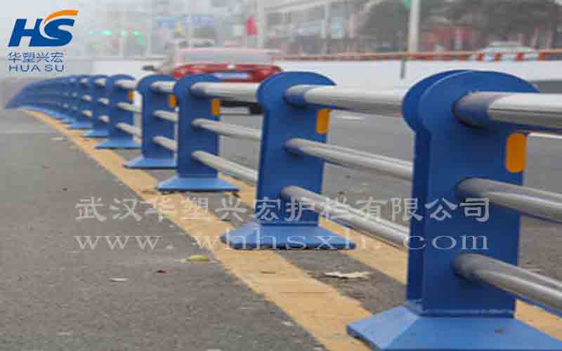 贵州不锈钢道路护栏